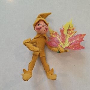 Annalee Fall Elf